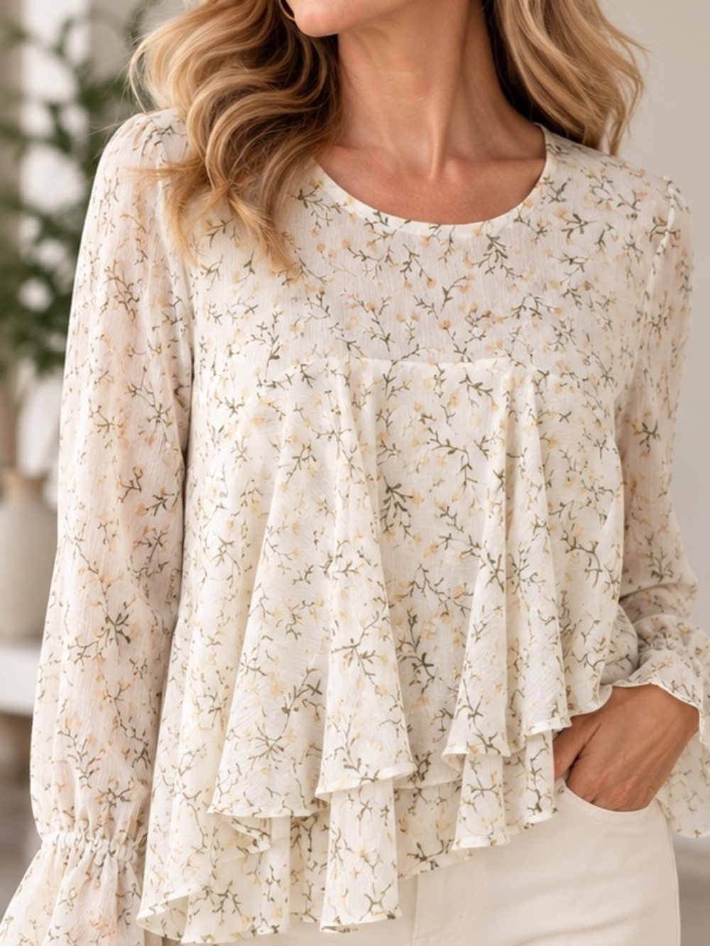 1. State Cream Floral Ruffle Blouse NWT Size M